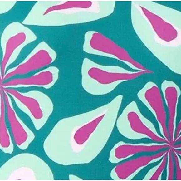 2/$30 Gymwrap QVC Everyday Tank with High-Low Hem Sz S "Torn Harbor" Colorway - Picture 3 of 4